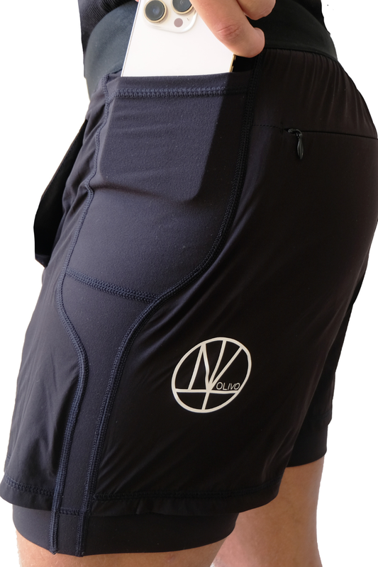 Short with compression